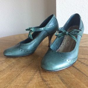 Seychelles Heels